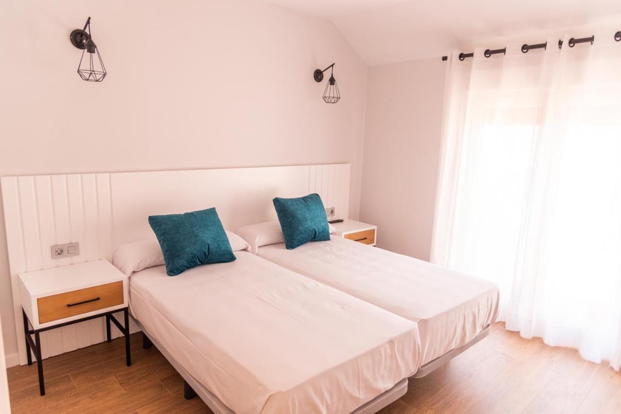Apartamentos Hotel Carlos I Yuncos Esterno foto